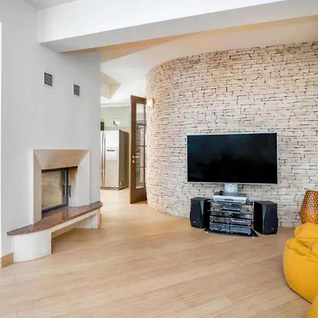 Villa Marid Luxury Presidential Apartment